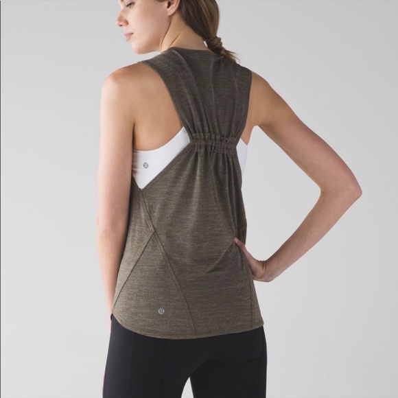 lululemon athletica Tops - Lululemon In a Cinch Tank Heathered Fatigue Green Like New Size 2